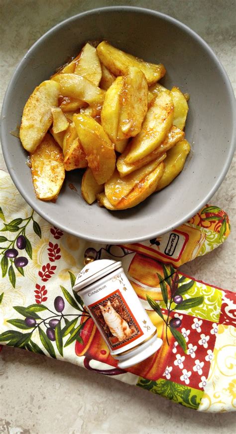Maybe you would like to learn more about one of these? Cinnamon Baked Apple Slices - Warm Cinnamon Apples