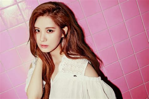 Check Out Seohyun S Concept Pictures For Taetiseo S Mini Album Holler Wonderful Generation