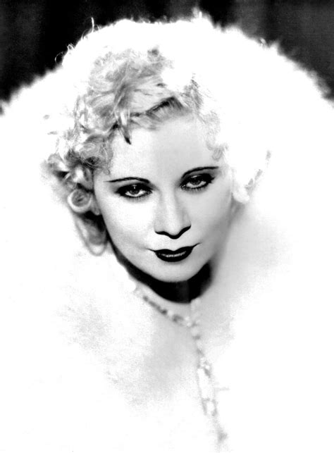 mae west golden age of hollywood west hollywood hollywood glamour