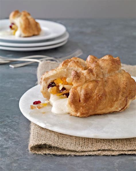 Cranberry Apricot Baked Brie With Honey Recipe