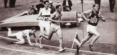 A hero in his native czechoslovakia he was an influential member in the communist party, however, he was later … Le Saviez Vous n°42 : Emil ZATOPEK