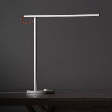 The mi led desk lamp 1s measures 455mm x 455mm in width and height with a steady circular base that supports it. Xiaomi Mi LED Smart Desk Lamp 1S, White