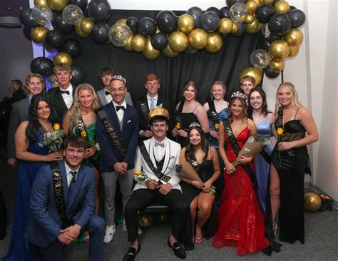 Paxton Buckley Loda High School Crowns Prom Royalty