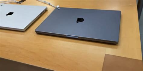 Macbook Silver Vs Space Gray Which Color Is Right For You