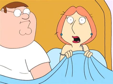 Peter Griffin And Lois Griffin Cartoons Comics Cartoon Pics Lois Griffin