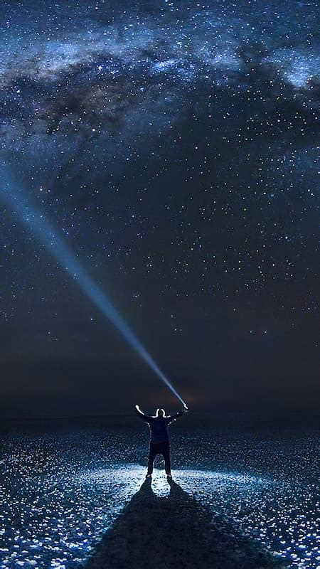 Stars Night Sky Scenery Man Silhouette Milky Way Phone Iphone 4k