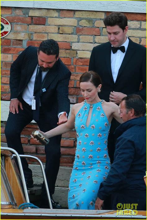 Emily Blunt John Krasinski Look Perfect For George Clooney S Wedding