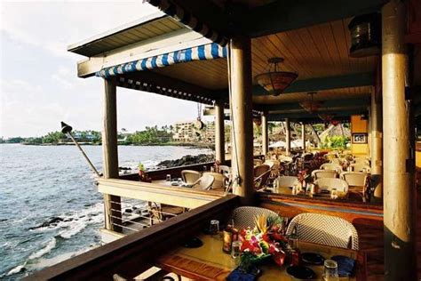 Located across from the ocean, humpy's is an ideal place to dine to take in views, good food and music. Kona's premiere restaurant for oceanfront ambiance, casual ...