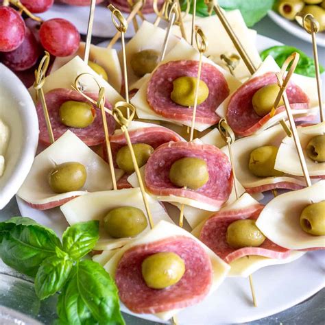 15 Delicious Low Carb And Keto Appetizers For A Party