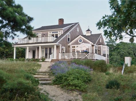 Browse cape cod house plans with photos. Falls Design: House Tour: One More Cape Cod Cottage Before ...