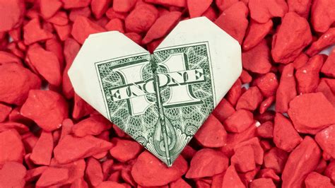 Folding Money Like A Heart Step By Step Dollar Bill Origami Heart