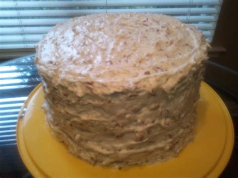 Strawberry cake with white chocolate cream cheese frosting cooking with paula deen. Banana Nut Cake With Cream Cheese Frosting (Paula Deen ...