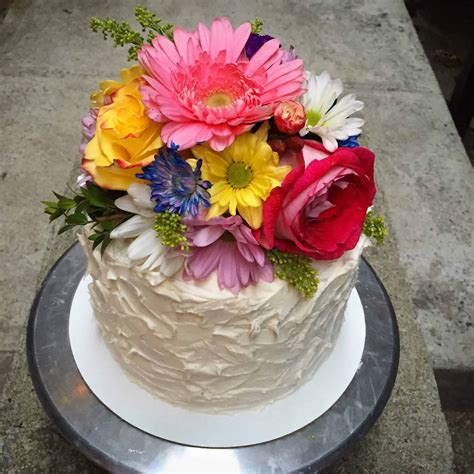How To Floral Vanilla Birthday Cake Chelsweets
