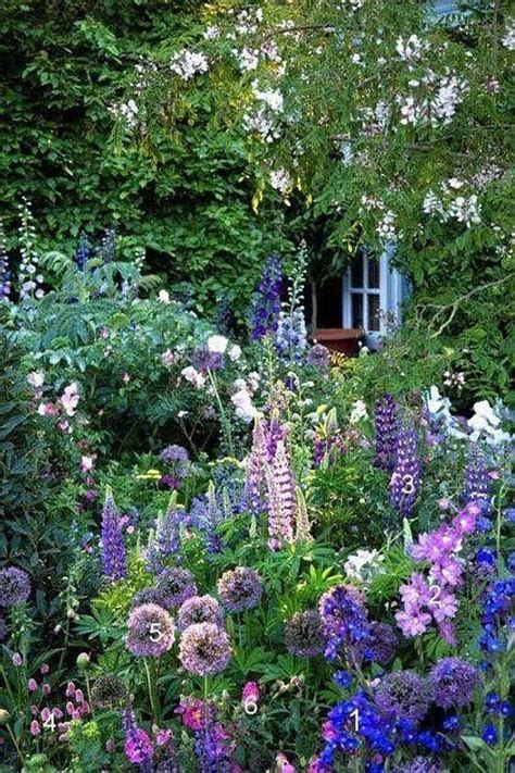 11 Beautiful Small Cottage Garden Ideas For Backyard