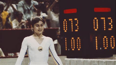 Nadia elena comăneci ˈnadi.a koməˈnet͡ʃʲ аудио (инф.); Nadia Comaneci e il primo 10 della storia dello sport ...