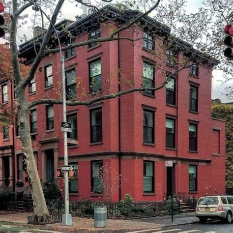 Wandering New York Brooklyn Heights Around The Worlds Row House