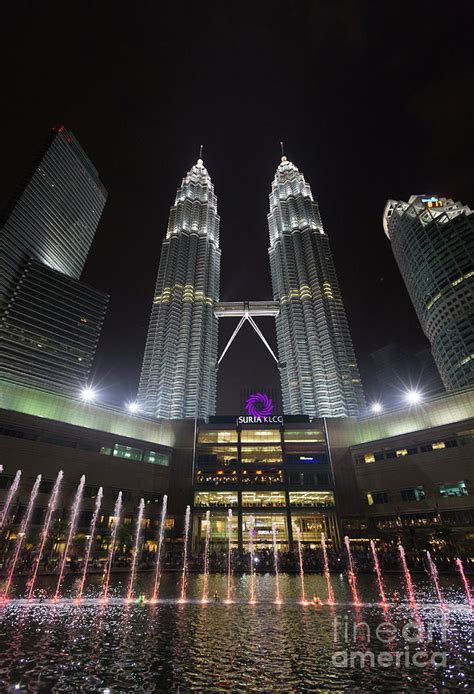 From every corner wafts the aroma of authentic malaysian, singaporean, and southeast asian delicacies, which provide ample fuel for sightseeing. Klcc Lake Symphony Water Fountain Show, Kuala Lumpur ...