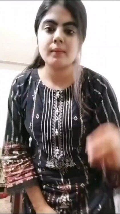 Desi Girl Showing Boobs Pussy Desi New Videos Hd Sd Mmsdose