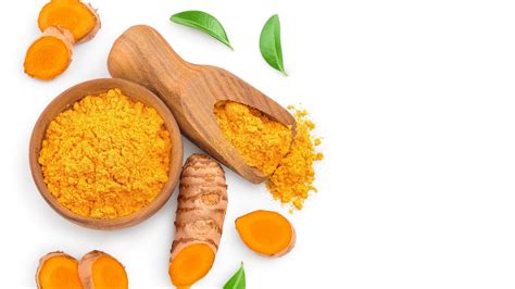 Nutritionist Reveals What Happens When You Eat Turmeric Every Day