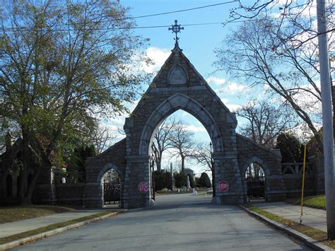 Oak Grove Cemetery Paranormal Fall River Paranormal Panicd