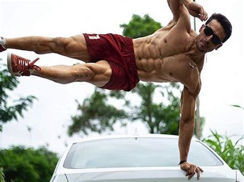 tiger shroff the secret behind his sculpted body