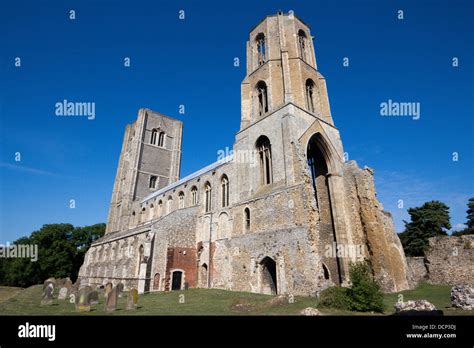 Wymondham Abbey Norfolk England Uk Gb Stock Photo Alamy