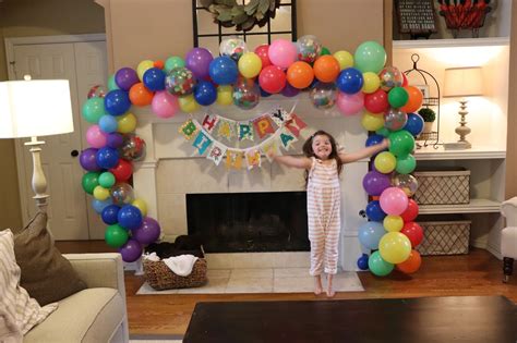 Momfessionals Birthday Mantleballoon Arch