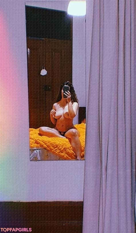 Slut Belo Nude Onlyfans Leaked Photo Topfapgirls