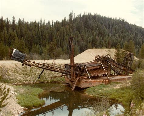 Remains of the Mount Vernon Dredge | Remains of the Mount 