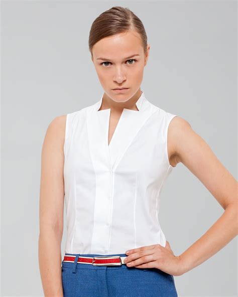 Lyst Akris Sleeveless Notched Collar Blouse In White