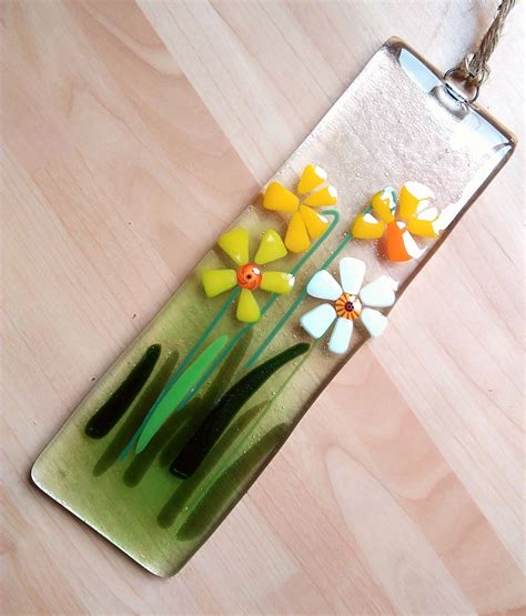 Fused Glass Daffodil Hanger Daffodil Suncatcher Glass Host Of Beautiful Glass Daffodils By