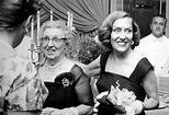 Gloria Swanson and her mother Adelaide | Old hollywood glam, Old ...