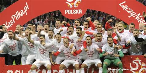 It played its first international match on 18 december 1921 in budapest against hungary and was. FIFA World Cup 2018: Poland National Football Team