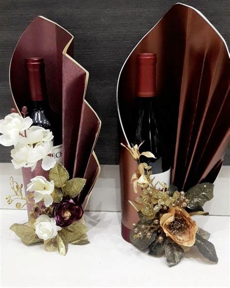 Transform A Bottle Of Wine Into A Festive T With These Wrapping Ideas Wine T Wrapping