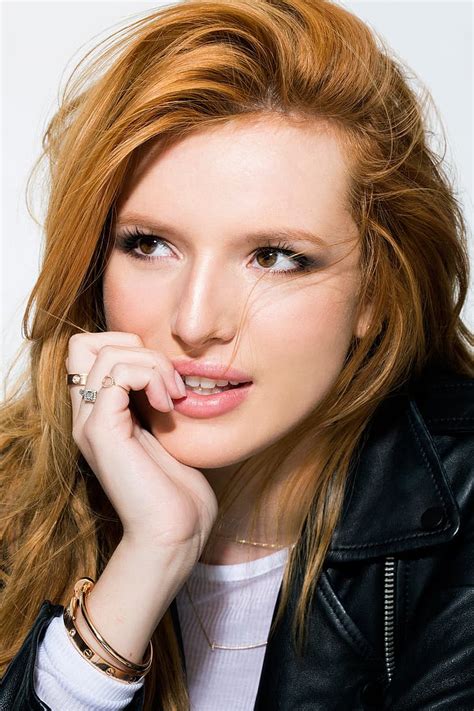 Bella Thorne Mujer Actriz Pelirroja Fondo Simple Rostro Mujeres En El Interior Fondo De