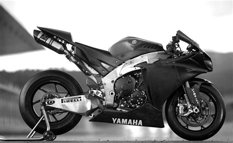 Yamaha R1 Modified For Track Racing What A Machine Yamaha R1