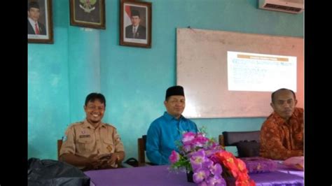 Kasi PAIS Kemenag Kota Bengkulu Buka Rakor KKG PAI SD