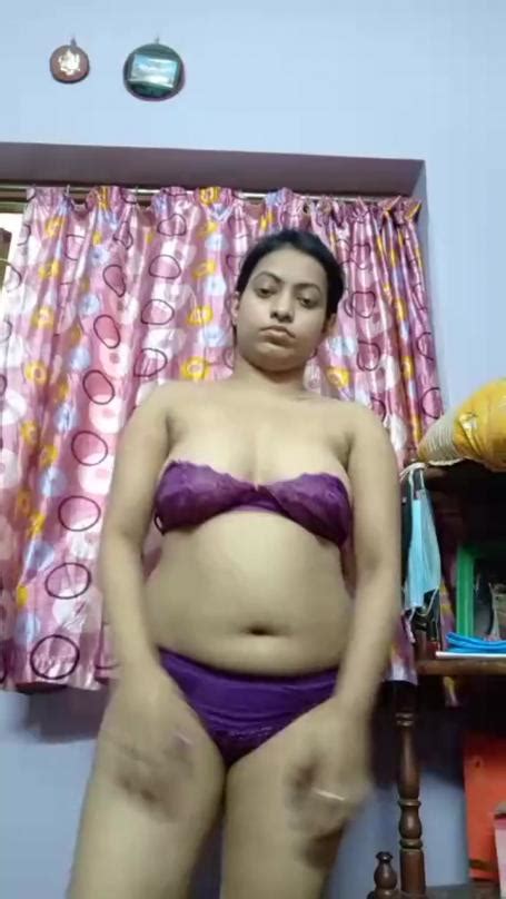 Puja Roy Dancing In Violet Bikini Live Streams Tango Instagram