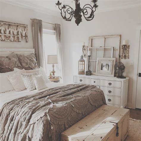 Inexpensive Farmhouse Style For Bedroom Decorating Ideas Guest Bedroom Decor Farmhouse