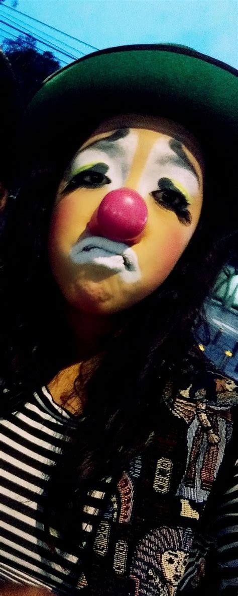 Pin By Duke Jon On Clowns Female Clown Clown Costume Halloween Face Makeup