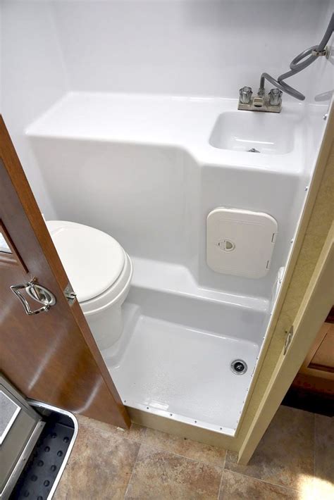 40 Small Rv Bathroom Remodel Ideas Camper Bathroom Rv Bathroom Diy Rv