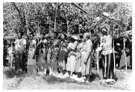 Crow Sundancers 1909 A Native America Native American Photos Indigenous People Of North