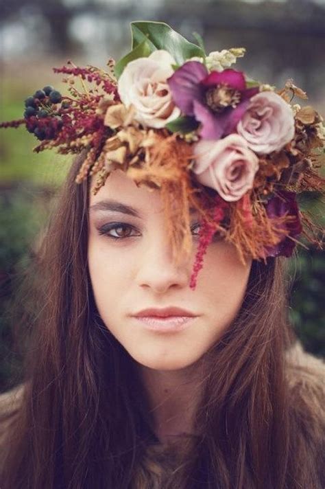 40 Beautiful And Bold Fall Floral Crowns For Brides Flowers In Hair