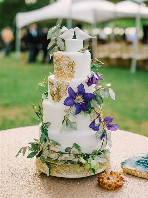 To bring your cake dreams to life, begin with a rough idea of your preferred cake style, colour experienced wedding cake designer, lee's cakes was born from a passion of decorating cakes and now specialises in designing quality cakes. 24 Gorgeous Wedding Cakes Ideas With Fresh Flowers