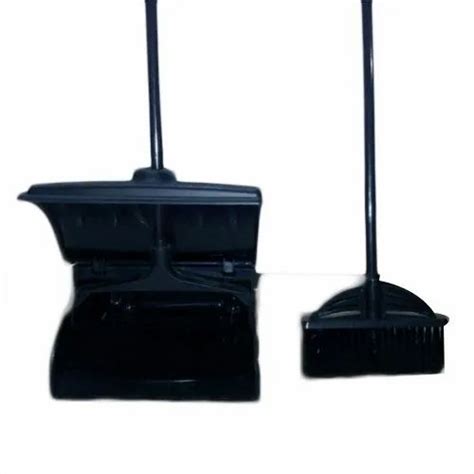 Mild Steel Plasticpan And Brush Black Plastic Lobby Dust Pan At Rs