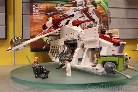 Lego Star Wars Republic Gunship 75021 Pics