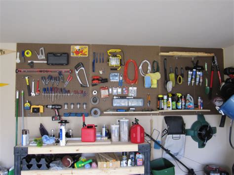 Hewn And Hammered 5 Tips To Organizing Your Cluttered Garage