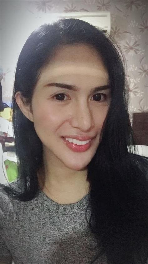 Gorgeous Ts Gina Filipino Transsexual Escort In Makati City