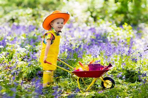 Fun Spring Activities For Kids Indoors And Out Beenke