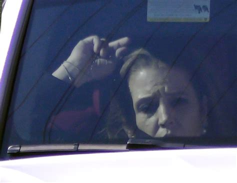 Lisa Marie Presley Appears Near Tears As She Heads To Mcdonalds After Divorce Court Just Weeks